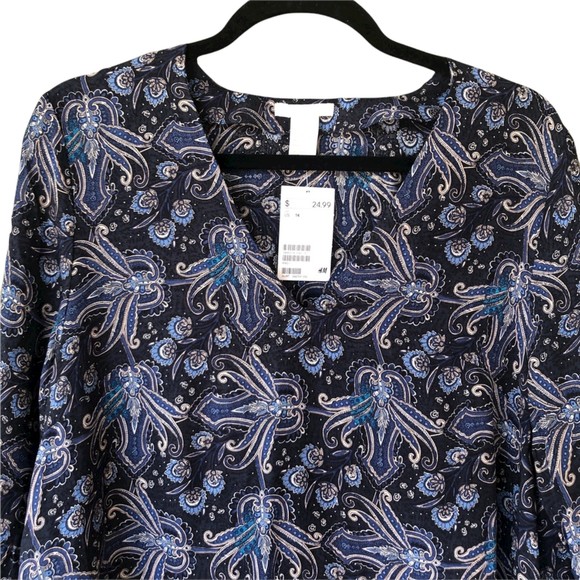 H&M Collection Long Sleeve Loose Fit Pullover Top w/ 3 Buttons - Picture 3 of 5